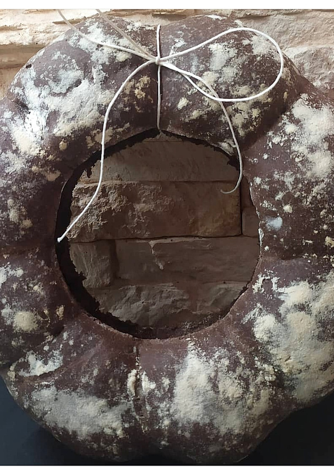 Foto di Ghirlanda natalizia di pane al cacao