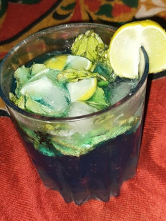 A picture of Blue lagoon Mojito.