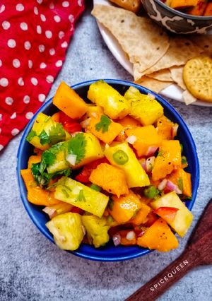 A picture of Mango Pineapple Salsa.