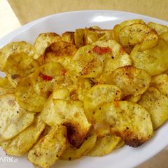 A picture of Baked sweet potato chips.