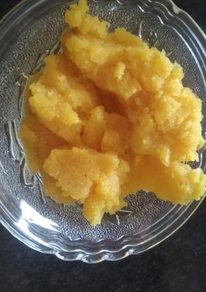 A picture of Mong ki daal ka halwa.