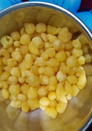 मीठी बूंदी (meethi boondi recipe in Hindi) रेसिपी मुख्य फोटो