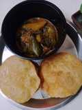 Bong style flat bread with potato curry