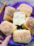 Pandesal- Philipino bread rolls     (Bánh mì Philipine)