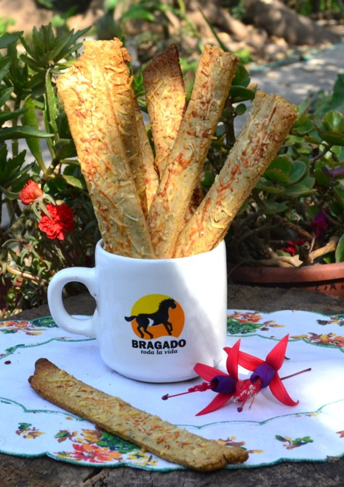 Una foto de Talitas de queso con harina de avena🧀