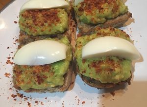 Foto resep Menu Diet - Guacamole Toast