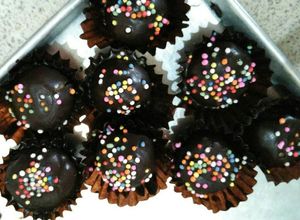 Foto resep Bola biskuit coklat kelapa