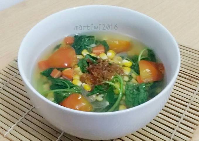 Resep Sayur Bening Bayam Jagung Oleh Martiwi - Cookpad