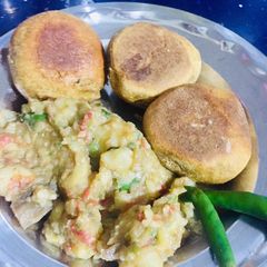 A picture of Bhati chokha.