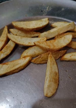 फ्रेंच फ्राइज(french fries recipe in hindi) रेसिपी मुख्य फोटो