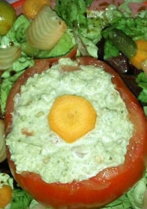 Una foto de Tomate relleno