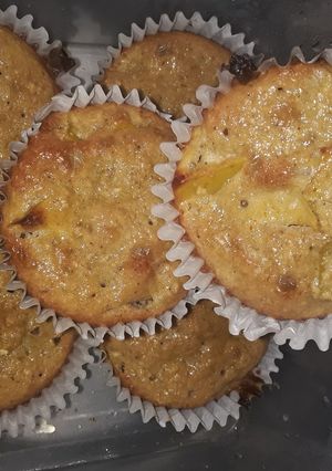 A picture of Oatmeal Apple Muffins.