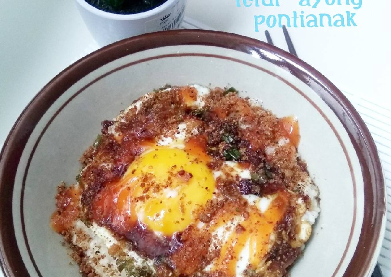 Bubur Nasi Garam Masala Telur Ayong Pontianak