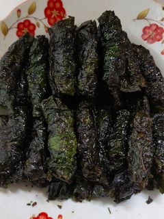 Hình của món Thịt bò cuốn lá lốt.
