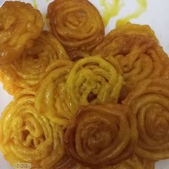 A picture of 🥨Jalebi🥨.