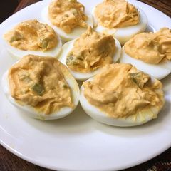 A picture of Buffalo deviled eggs.