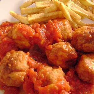 Albóndigas de Pollo y Pavo con Tomate