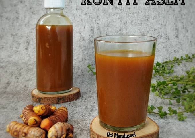 Cara Gampang Menyiapkan Kunyit Asem yang Bikin Ngiler