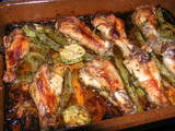 Pollo con verduras en salsa barbacoa al horno