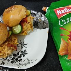 A picture of Chicken mini sandwich.