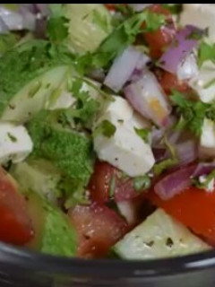 A picture of Low fat salad.