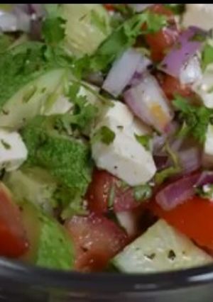 A picture of Low fat salad.