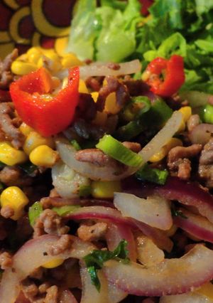 Hình của món Bắp xào thịt bò bằm.