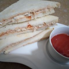 A picture of Chicken Mayo Sandwich.