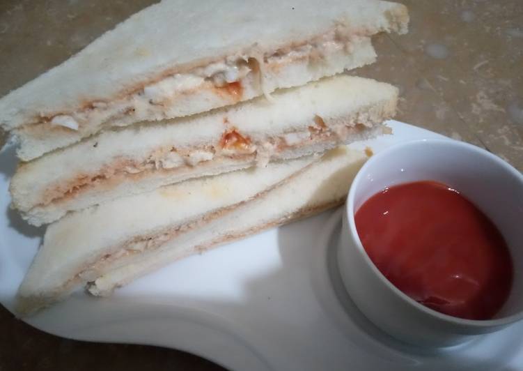 Simple Way to Prepare Ultimate Chicken Mayo Sandwich