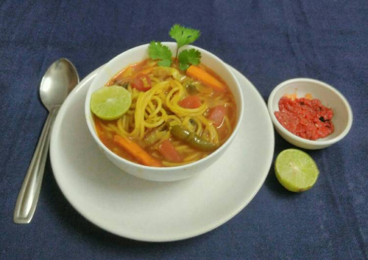 How to Make Quick Veg thupka
