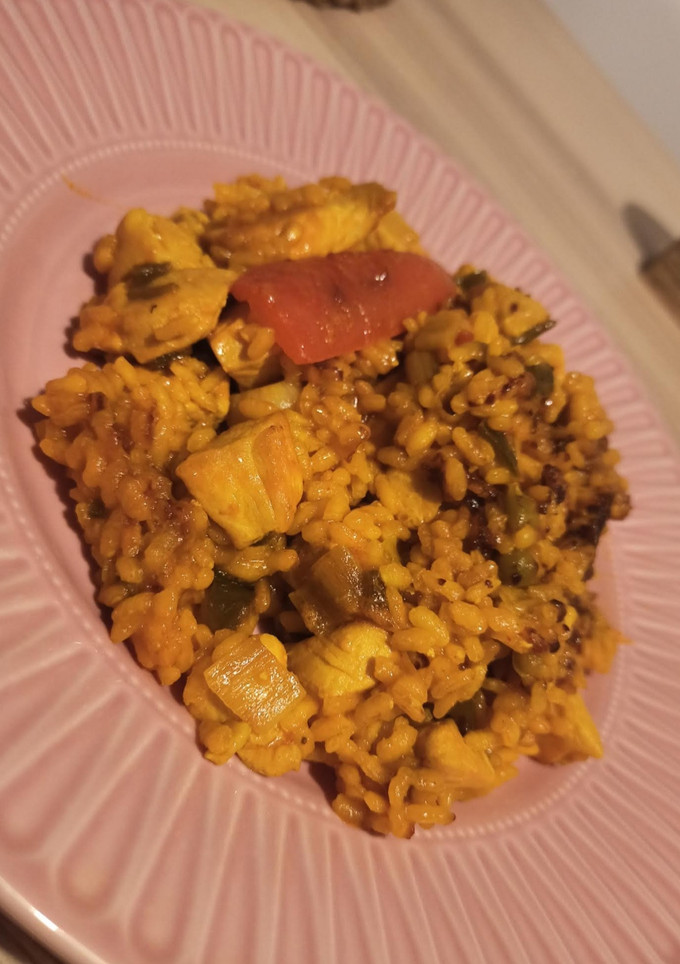 Una foto de Arroz con pollo 🥘