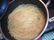 Una foto de spaghetti alla romana