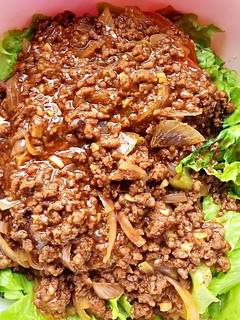 A picture of Healthy Minced BBQ Beef Salad.