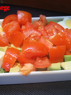 Una foto de Ensalada con estrellas de huevo cocido