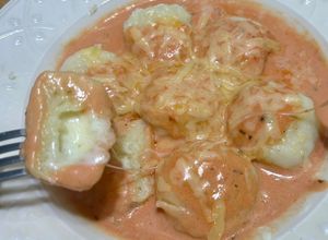 Una foto de Ñoquis de papa rellenos