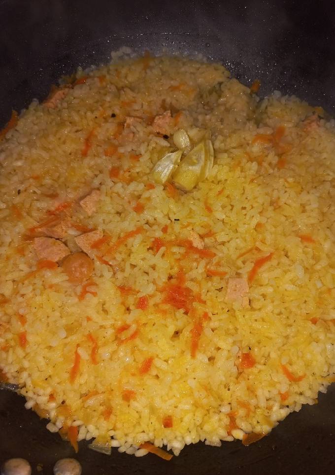 Плов с сосисками