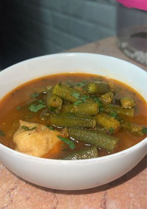 صورة لوصفة ايدام بامية بالدجاج😋