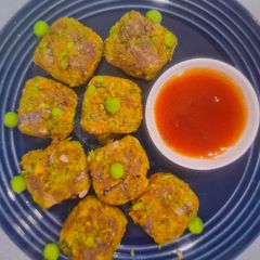 A picture of Green peas nuggets.