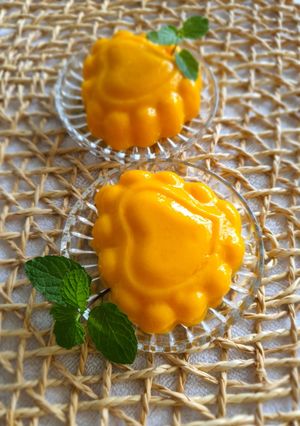 A picture of Mango Coco Pudding.