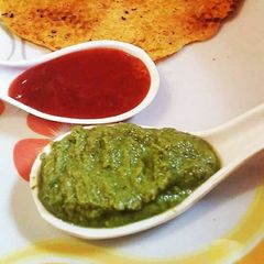 A picture of Green Chutney.