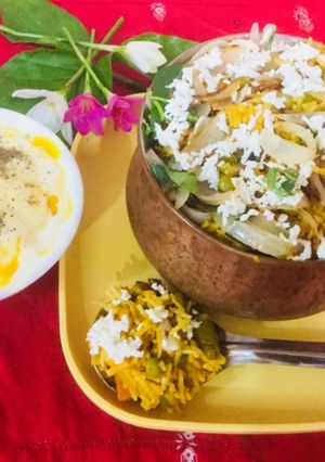 A picture of Vegetables Handi Biryani.