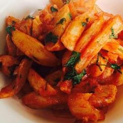 A picture of Chips marsala.