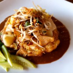 A picture of Tofu Eggs.