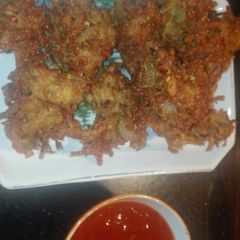 A picture of Crispy Potato Pakora.