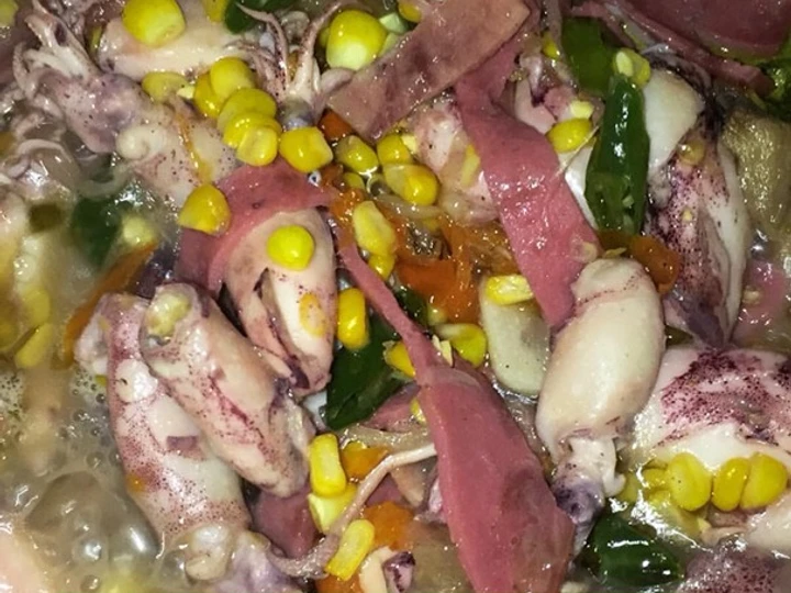 Cara Gampang Menyiapkan Resep  Cumi asin beef tuna jagung manis yang Bisa Manjain Lidah, Sempurna