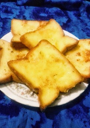 A picture of Fluffy sweet toast.