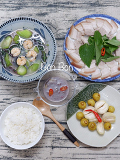 Hình của món Cơm Gia Đình (Thịt Luộc Cà Pháo Mắm Tôm - Canh Dền Mướp).