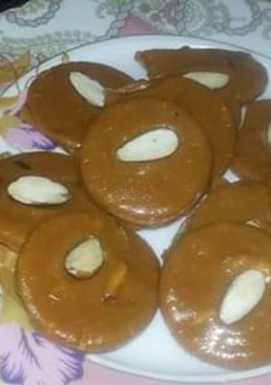 A picture of Sohan halwa.
