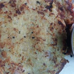 A picture of Aloo cheela.