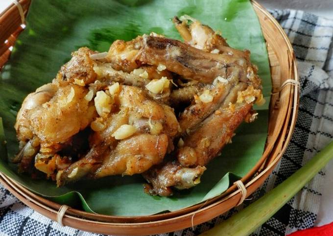 Ayam Goreng Bawang